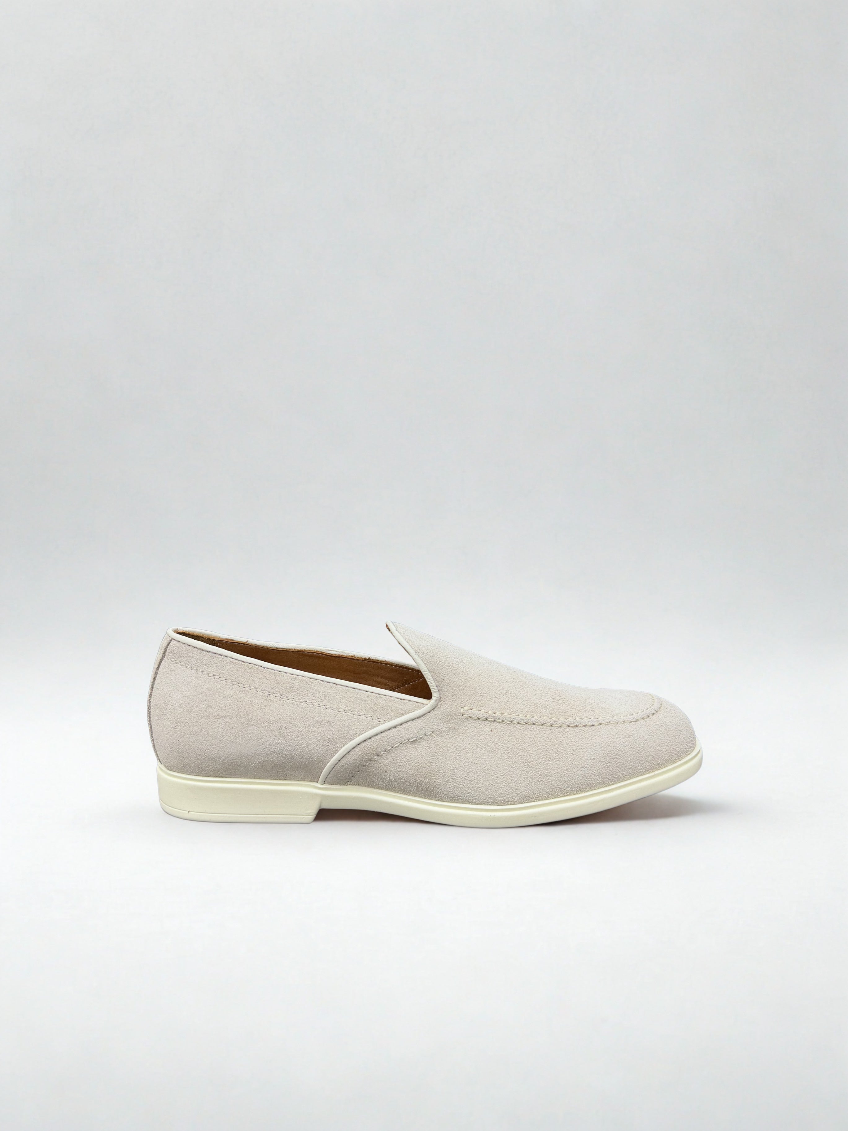 Suède Loafer Beige LM01