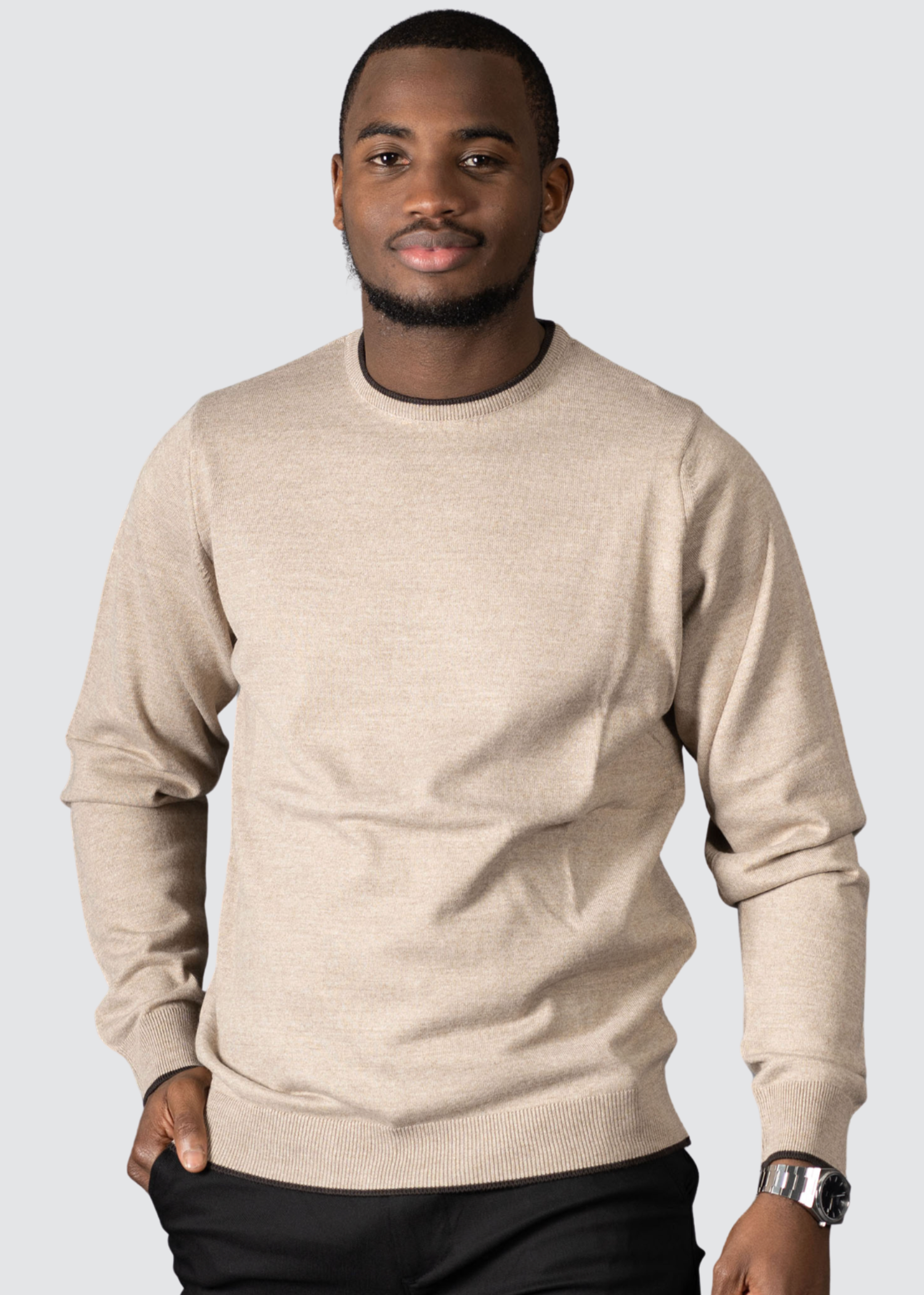 AVBA Classic Sweater: A Stylish Expression of Luxurious Beige