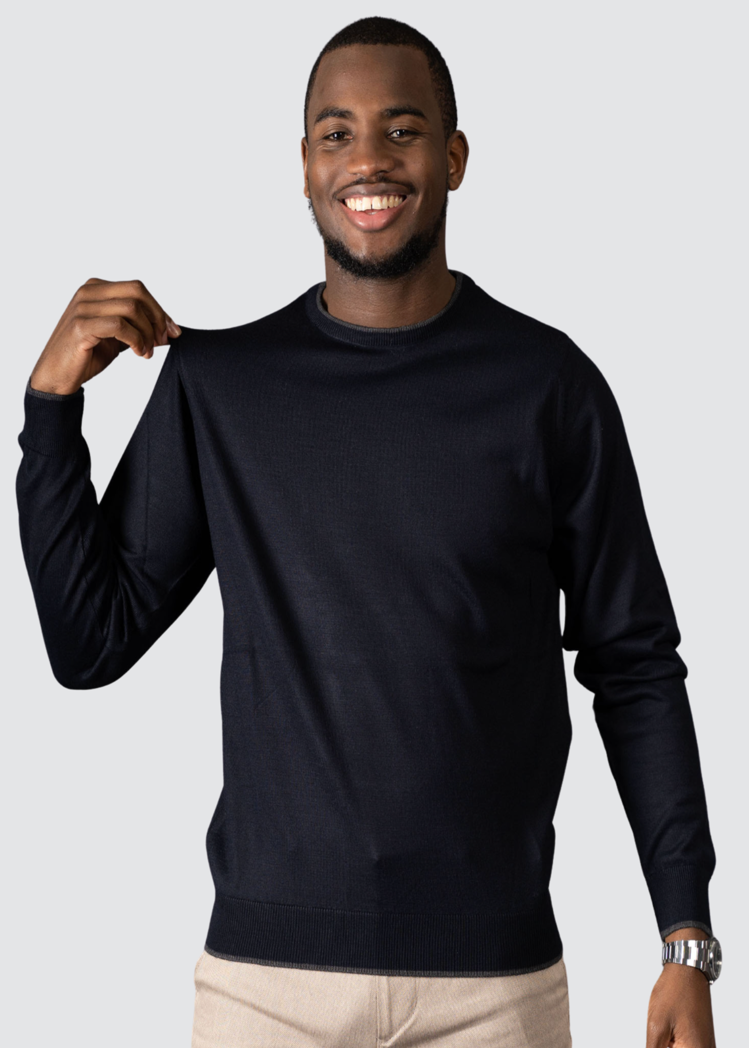 AVBA Classic Sweater: A Stylish Expression of Luxurious Beige