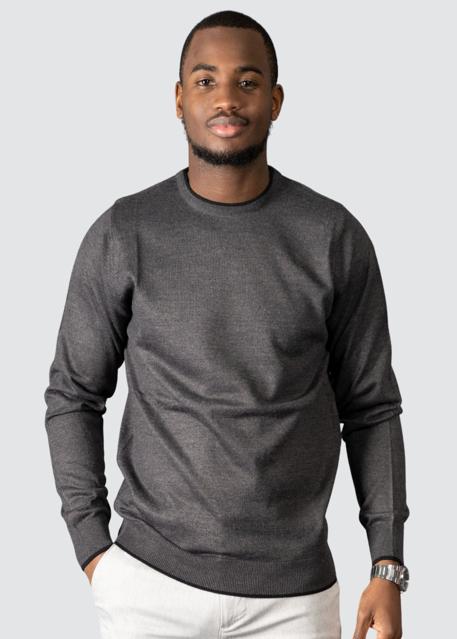 AVBA Classic Sweater: A Stylish Expression of Luxurious Beige