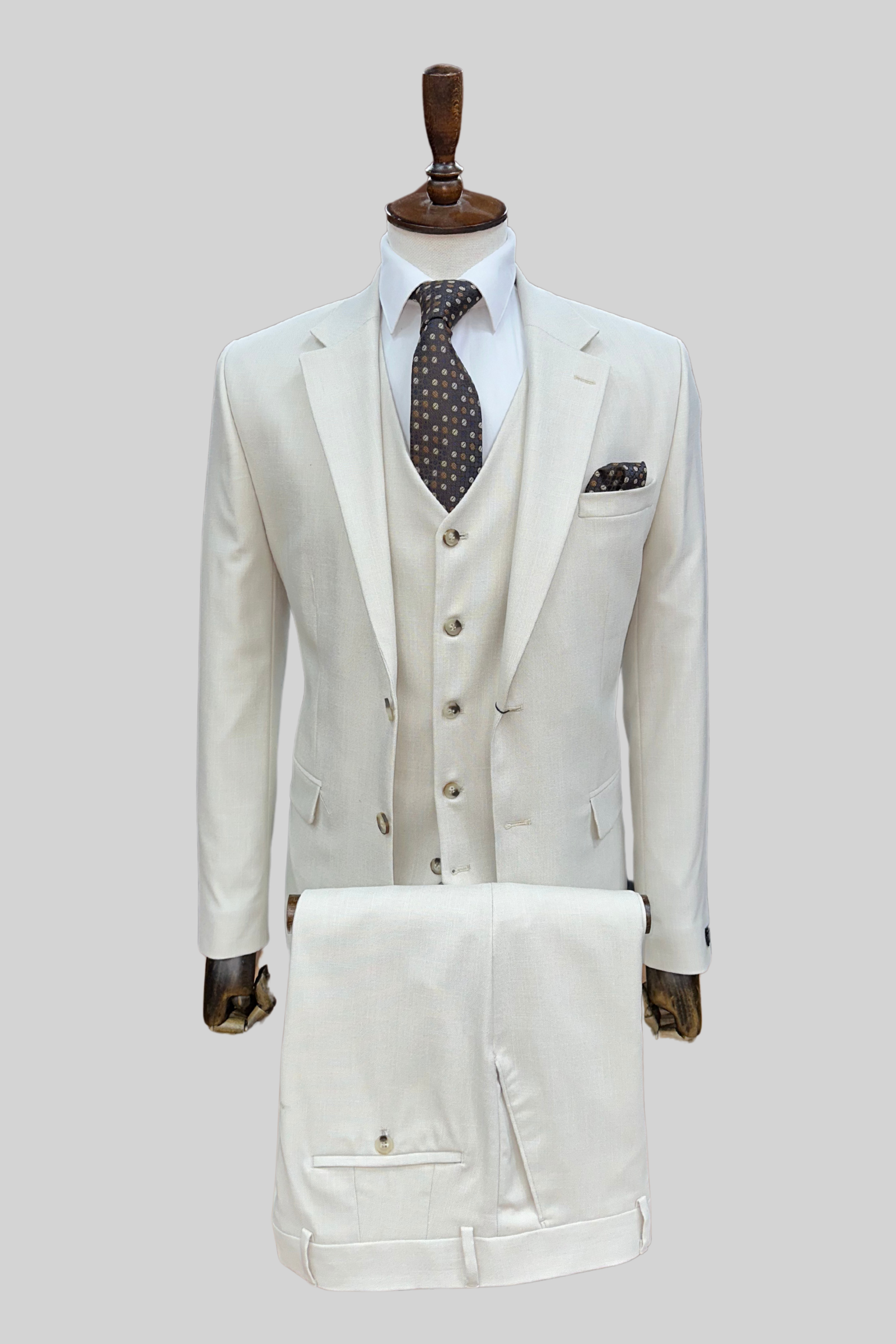 Crème Three-Piece Tailord Fit Pak