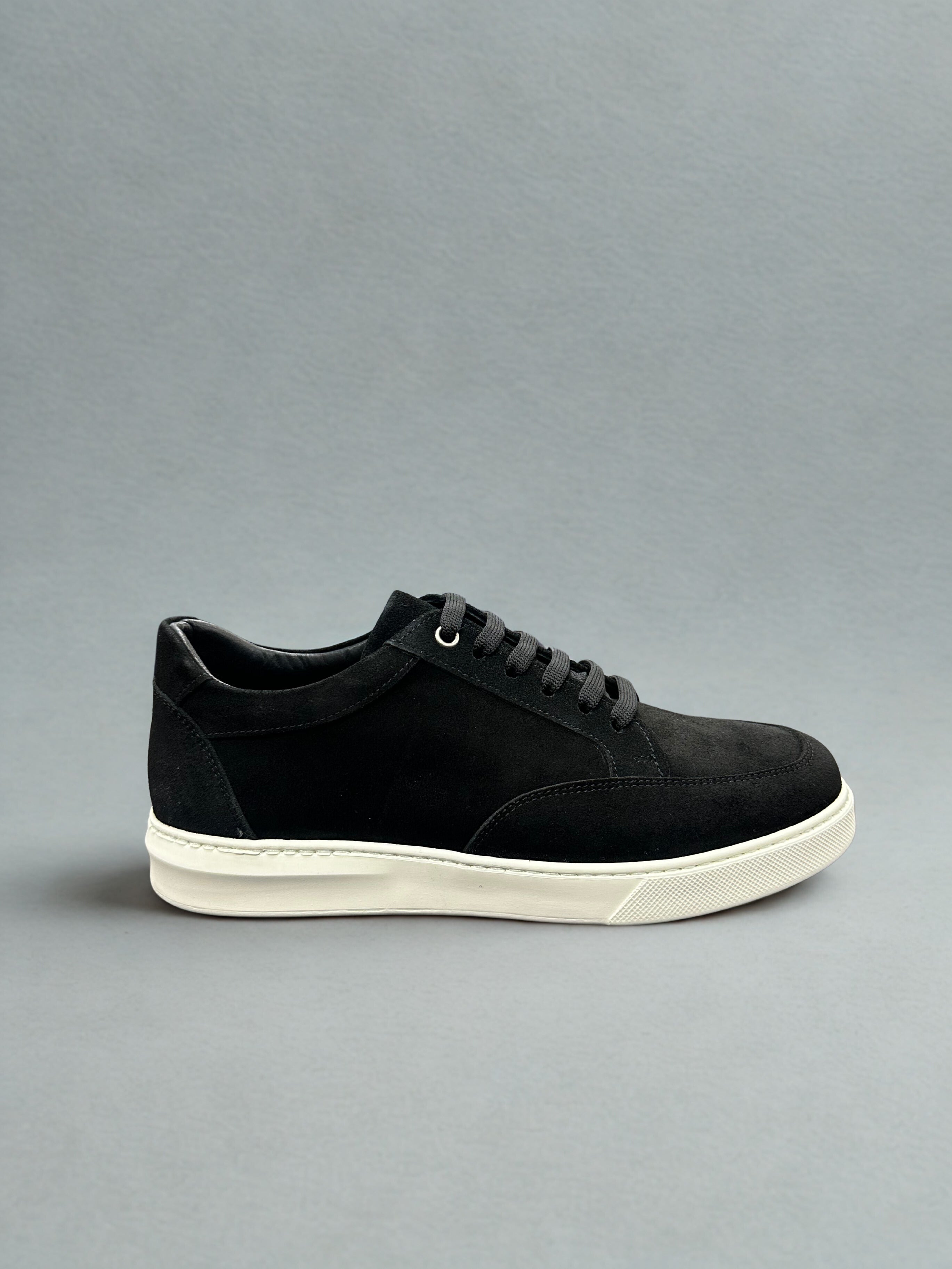 AVBA Men's suede shoe | Black