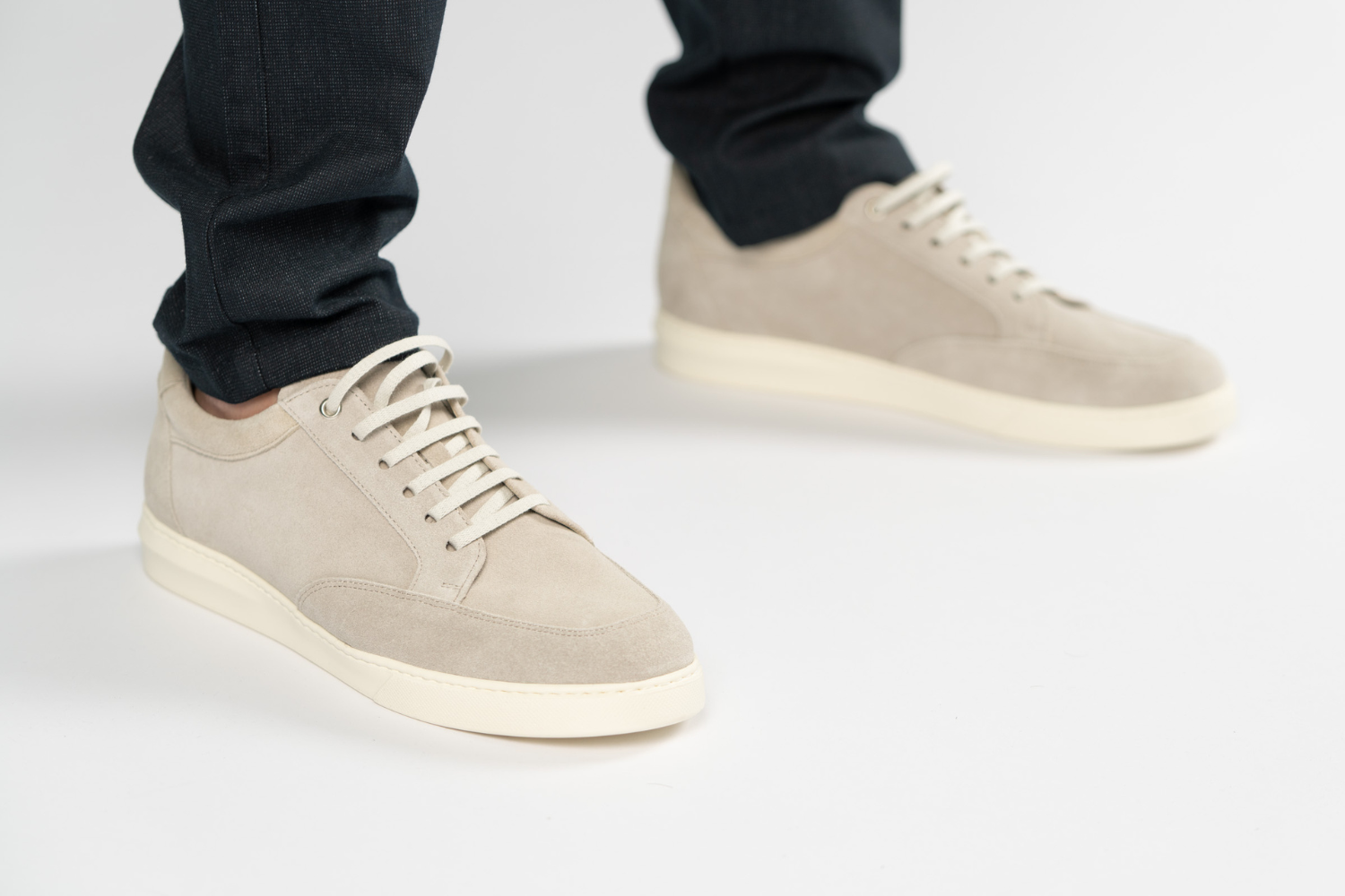 AVBA Men's suede shoe | Black