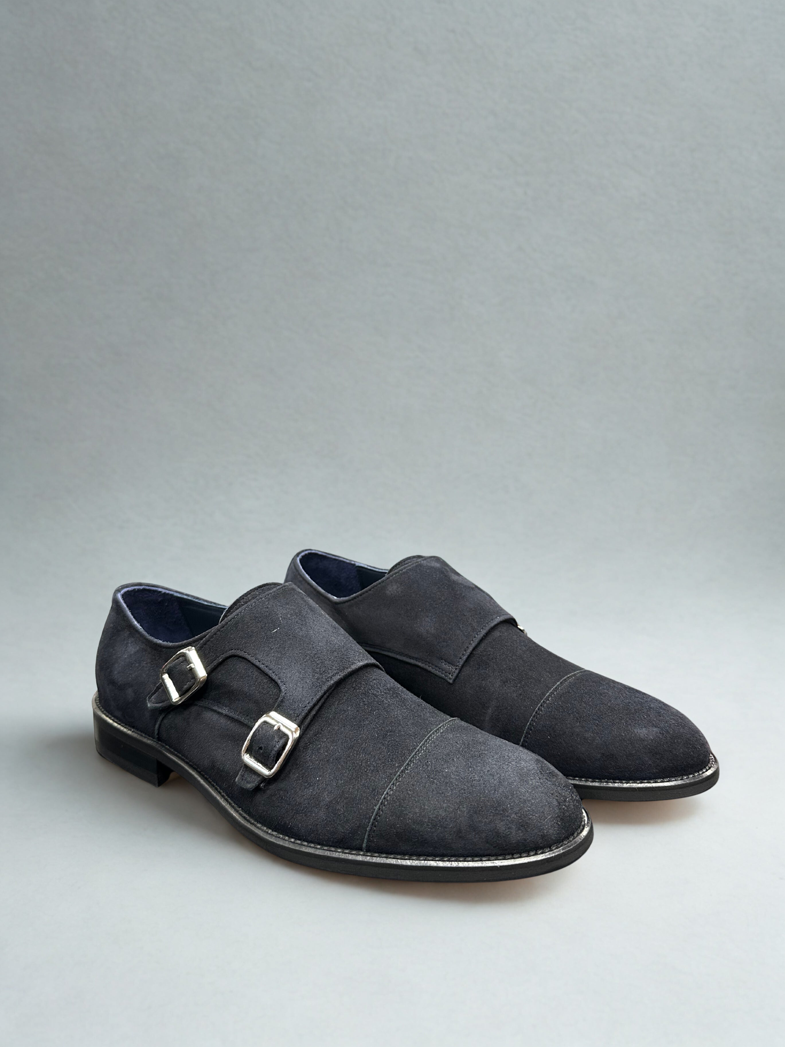 AVBA Buckle shoe suede | Black