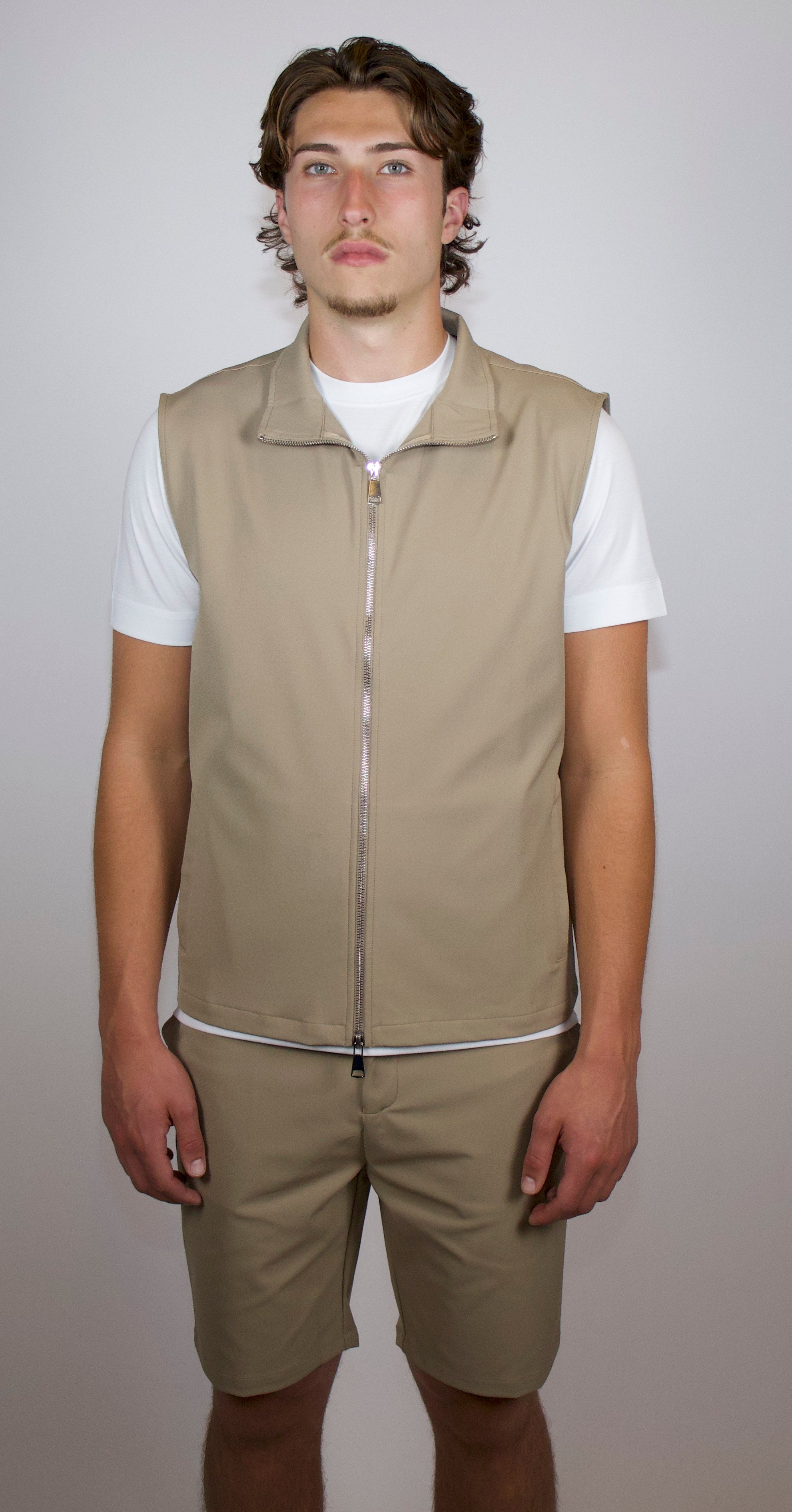 Tech Zomerset Bodywarmer+Short Taupe