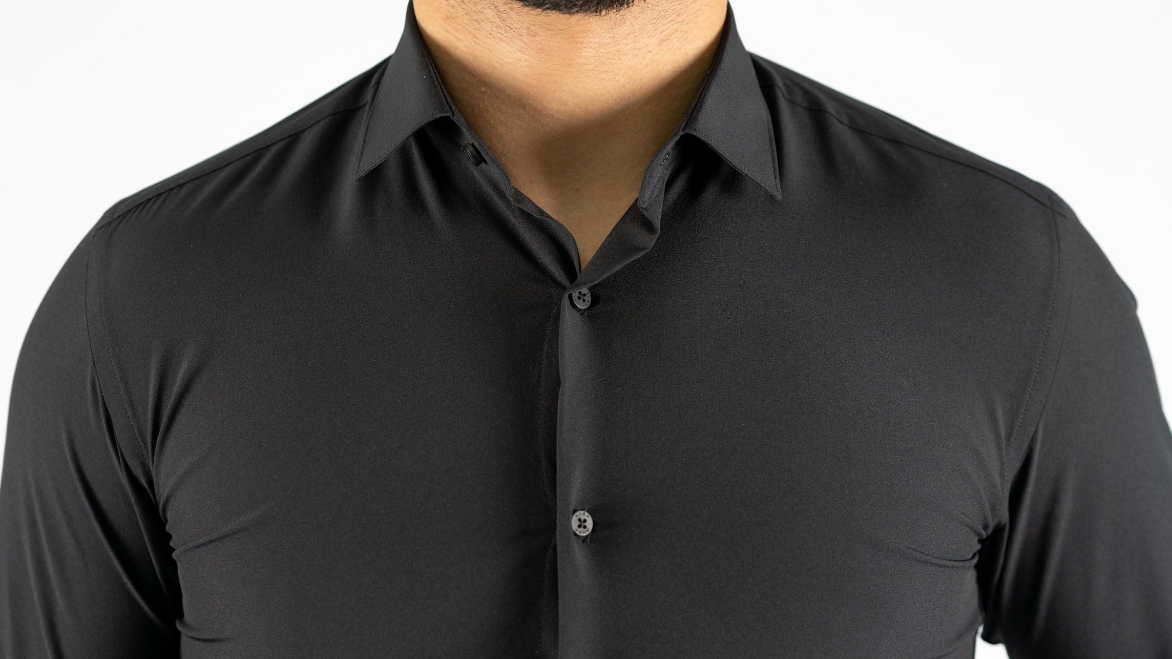 AVBA Slim-Fit Shirt Black - Wrinkle-Free with Stretch for Optimal Comfort