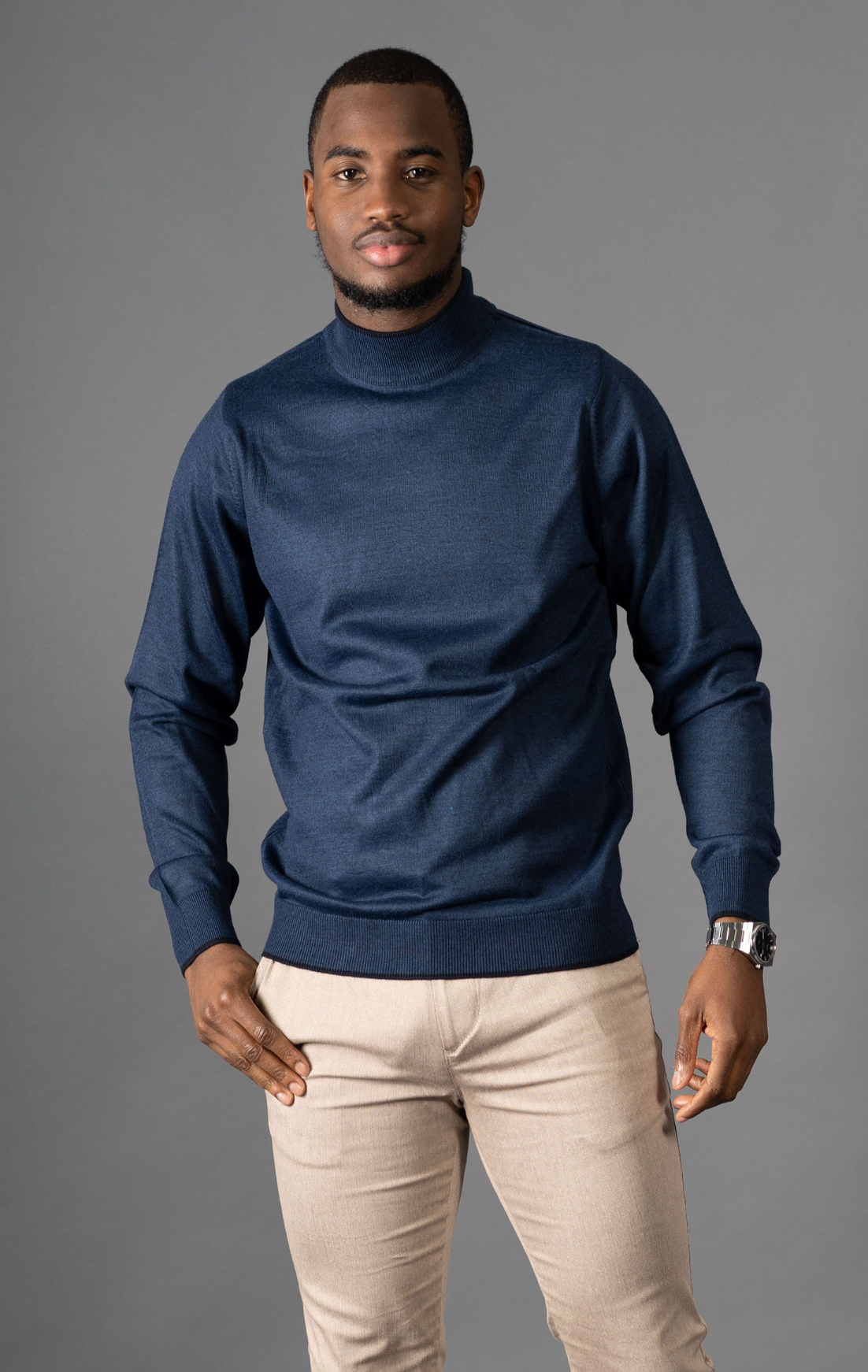 AVBA Turtleneck Sweater: A Stylish Expression of Luxurious Blue