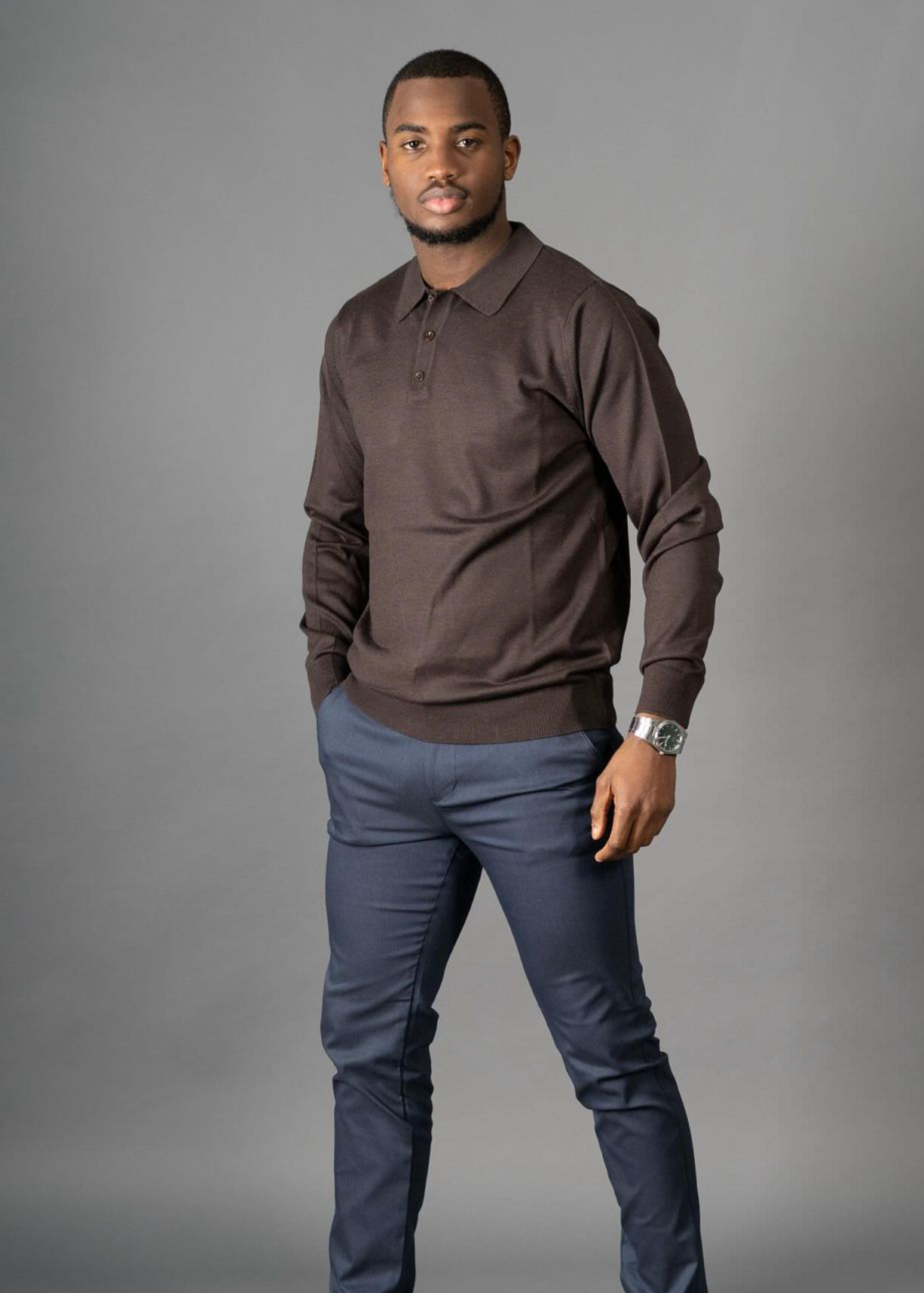 AVBA Polo Sweater: A Stylish Expression of Luxury Brown