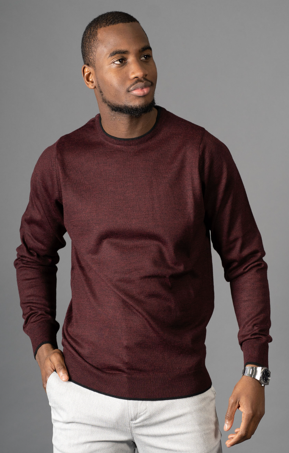 AVBA Classic Sweater: A Stylish Expression of Luxurious Blue