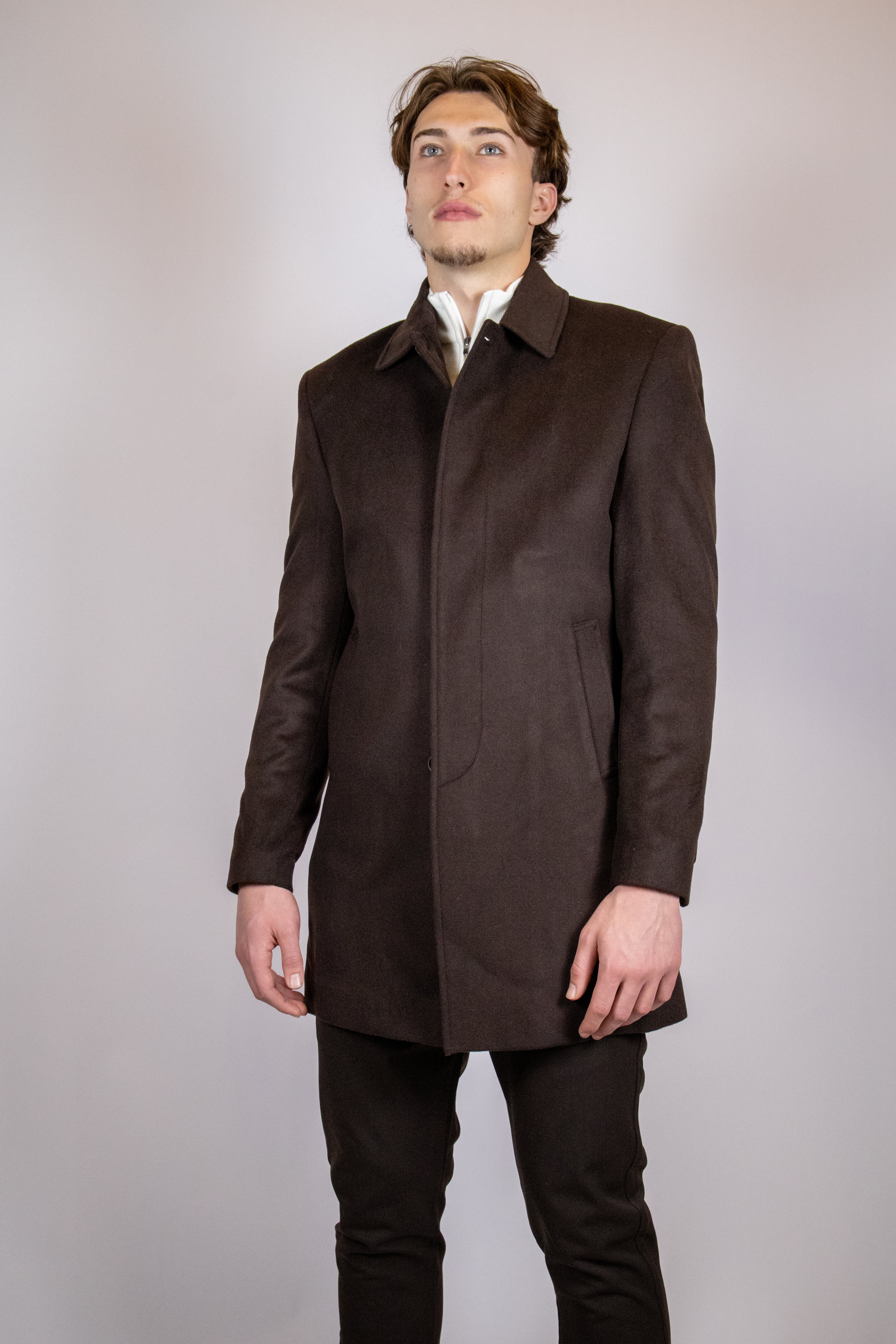 Premium Luxe Mantel | Bruin